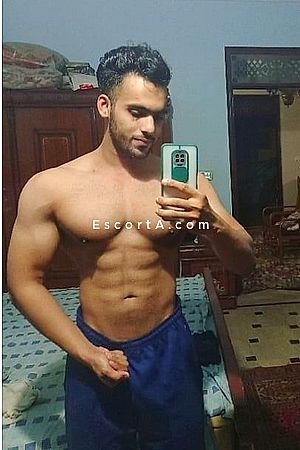 Hamza - Uomo cerca donna Milano