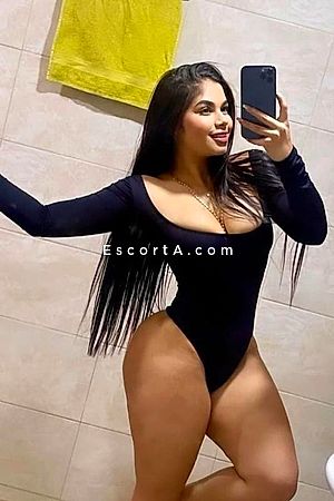Daria - Leonforte Escorts
