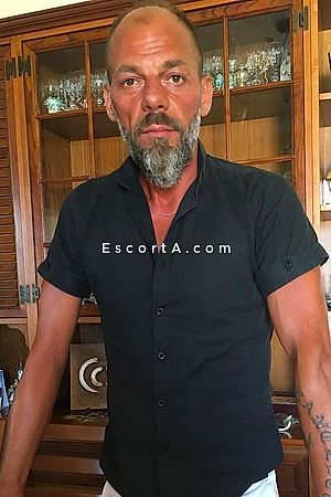 Angeldevil - Uomo cerca donna Torino