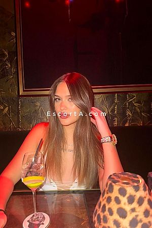 Alessia - Roma Escorts