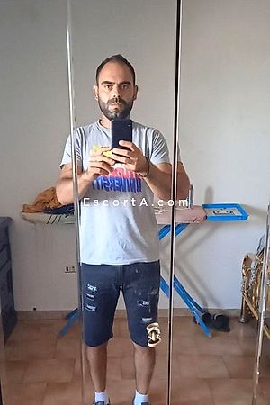 Bodi - Uomo cerca donna Roma