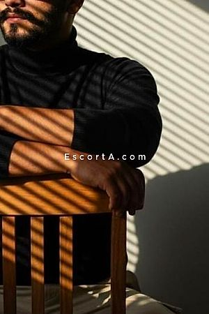 Batth - Uomo cerca donna Pavia