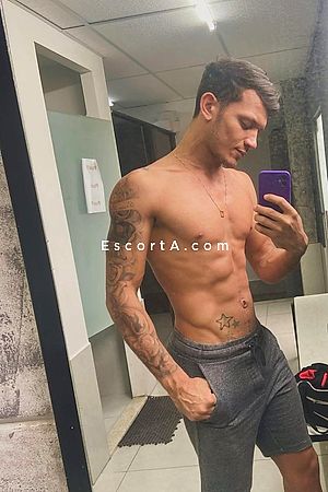 Noah - Uomo cerca donna Roma