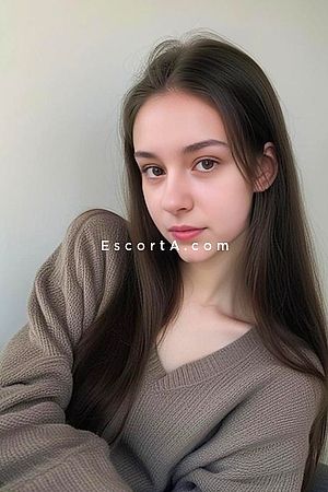 Tanya - Desenzano del Garda Escorts