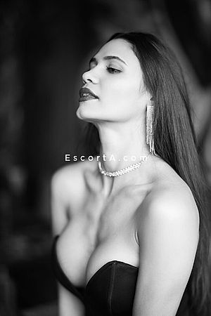 Keira - Escort Bolzano