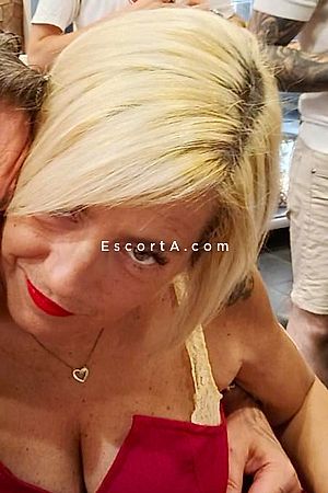 Cristine - Roma Escorts