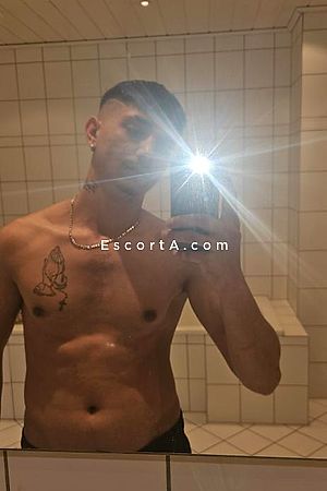 Marius Ciprian - Uomo cerca donna Modena