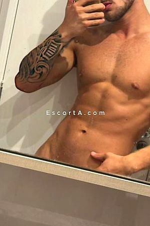 Brothers XXL Top Massage Photo #3