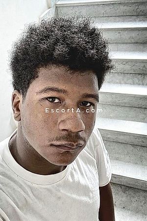 Chocolate Boy - Casalnuovo di Napoli Boy Escorts