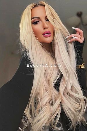 Donna - Roma Escorts