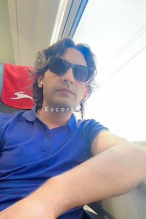 Mike - Siena Boy Escorts