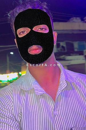 John - Fondi Boy Escorts