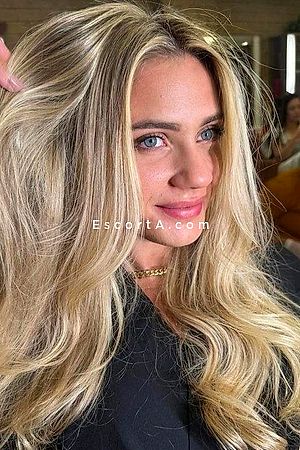 Agatha Salvatore Foto #2