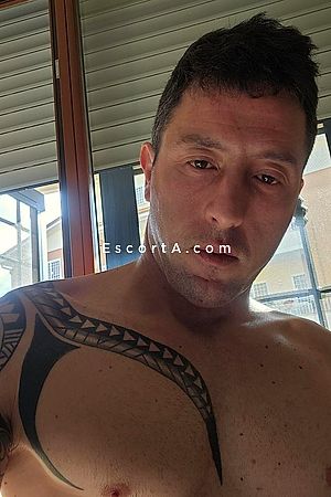 Matteo - Roma Boy Escorts