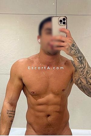 BERNARDO - Roma Boy Escorts
