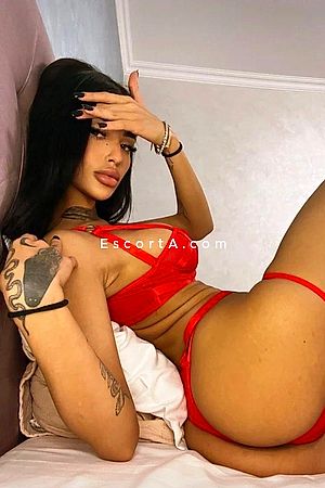 Ellia - Roma Escorts