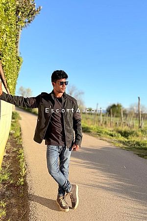 Md Rony - Benevento Escorts