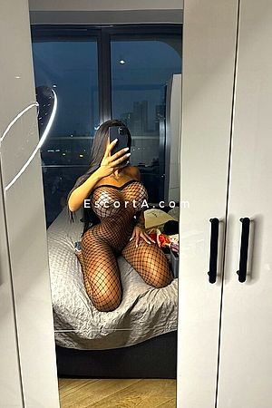 BELLA IN Italia - Roma Escorts