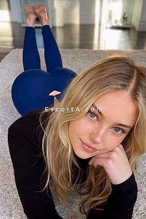 MARIA - Roma Escorts