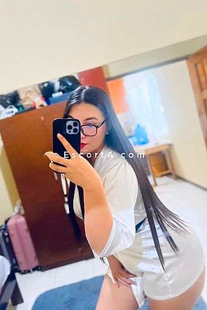 Laura Photo