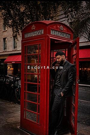 JonahHunt - Uomo cerca donna Roma