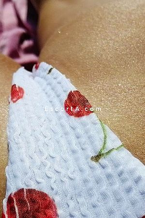 Giulia - Lecce Escorts