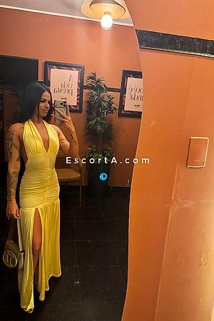 Nicole Photo #2