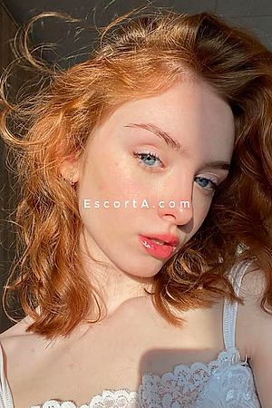Treya - Monza Escorts
