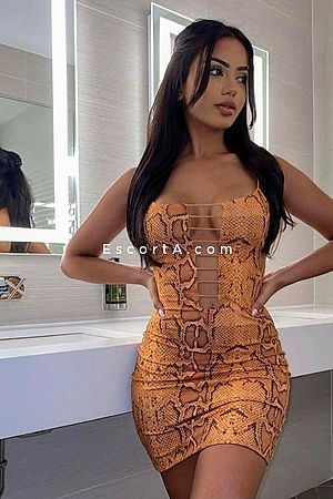 Mira - Milano Escorts