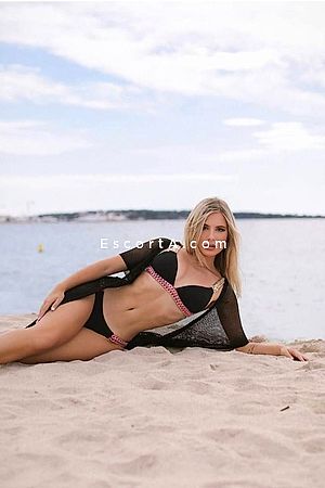ANYA Foto #3
