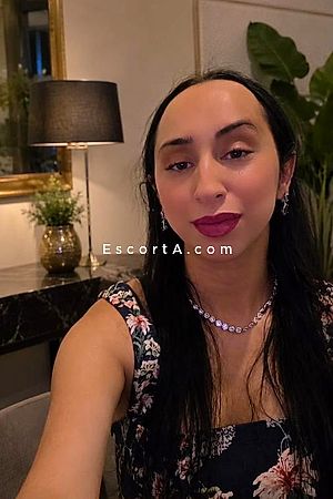 Izabellaa Photo #2