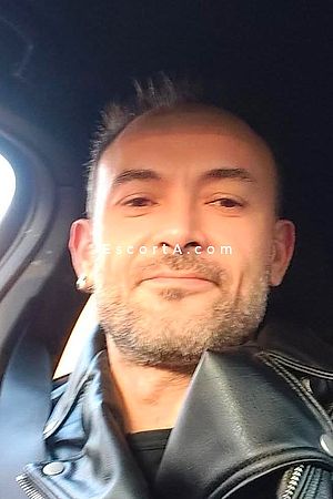 Cris - Uomo cerca donna Como