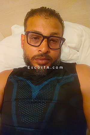 Capo - Uomo cerca donna Pisa