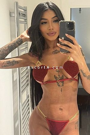Naomi - Bologna Escorts
