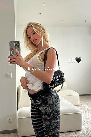 Lola - Escort Olbia