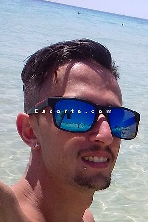 Alex - Male escorts Cuneo