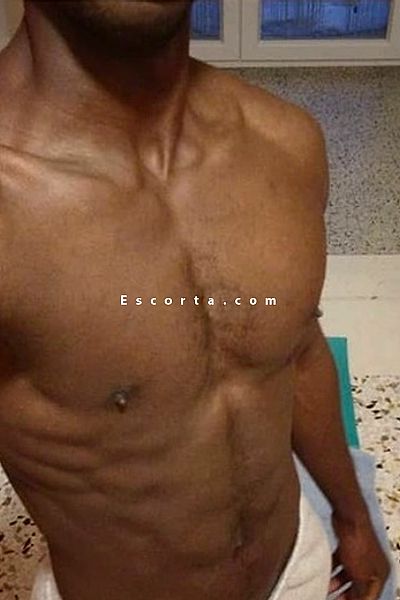 Emanuel life - Paese Boy Escorts #3
