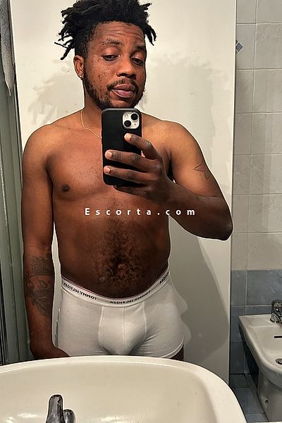 MaV231 - Piacenza Boy Escorts #2