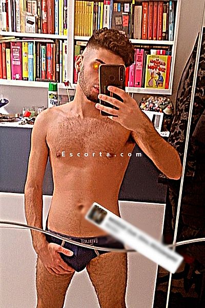 Lukas - Uomo cerca donna Milano #3