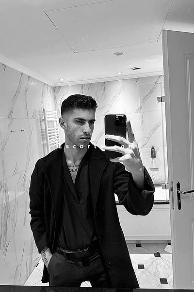 Lucianno Vargas - Milano Boy Escorts #2