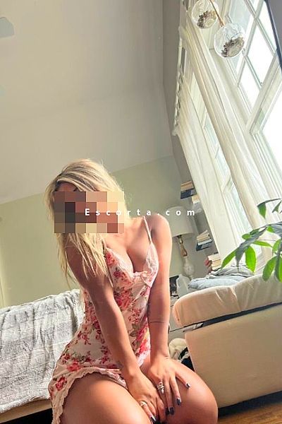 Elvira - Naples Escorts #3