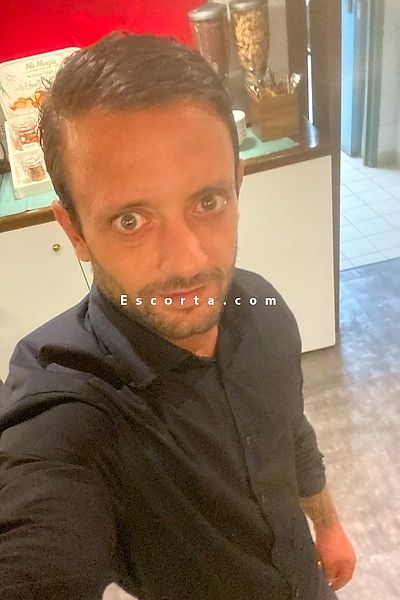 Leonardsexy - Uomo cerca donna Roma #3