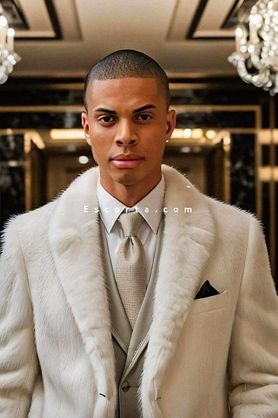 Elvis24cm - Rome Boy Escorts #11
