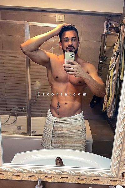 Pedro Toro - Milano Boy Escorts #2