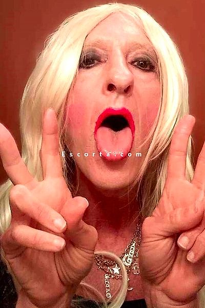 Sonya Harlot - Fano Trans Escorts #3