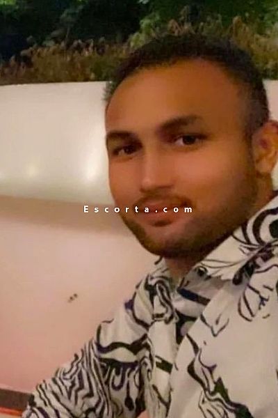 MAX90 - Milano Boy Escorts #3