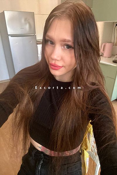 Emilia - Milano Escorts #3