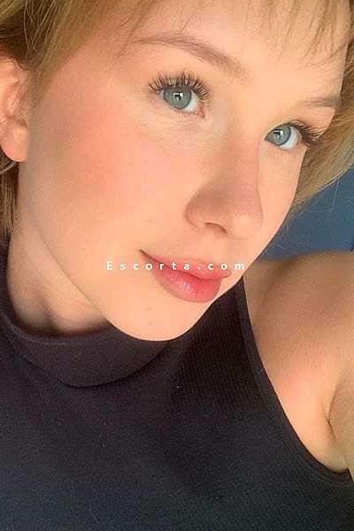 Vika - Milano Escorts #9