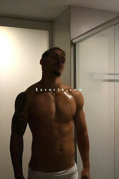 TONY ATLETA 21CM - Como Boy Escorts #1