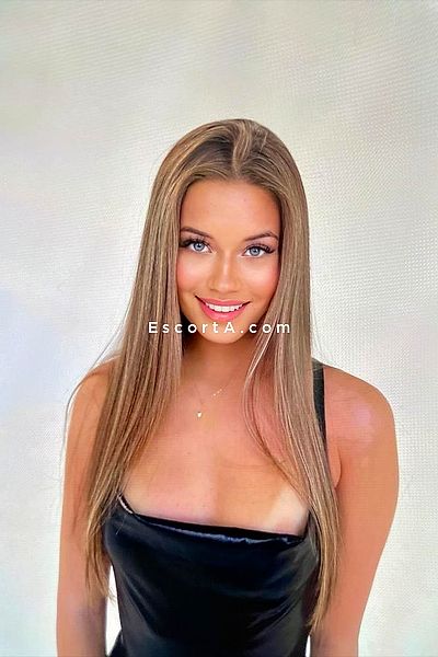ZOE - Milano Escorts #3